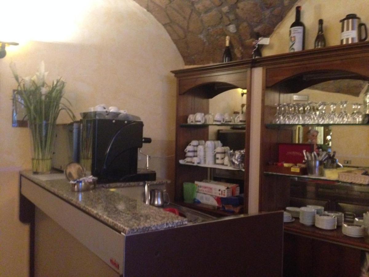 Hotel Filippeschi Орвието Екстериор снимка