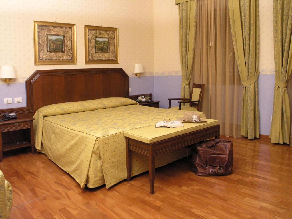 Hotel Filippeschi Орвието Екстериор снимка