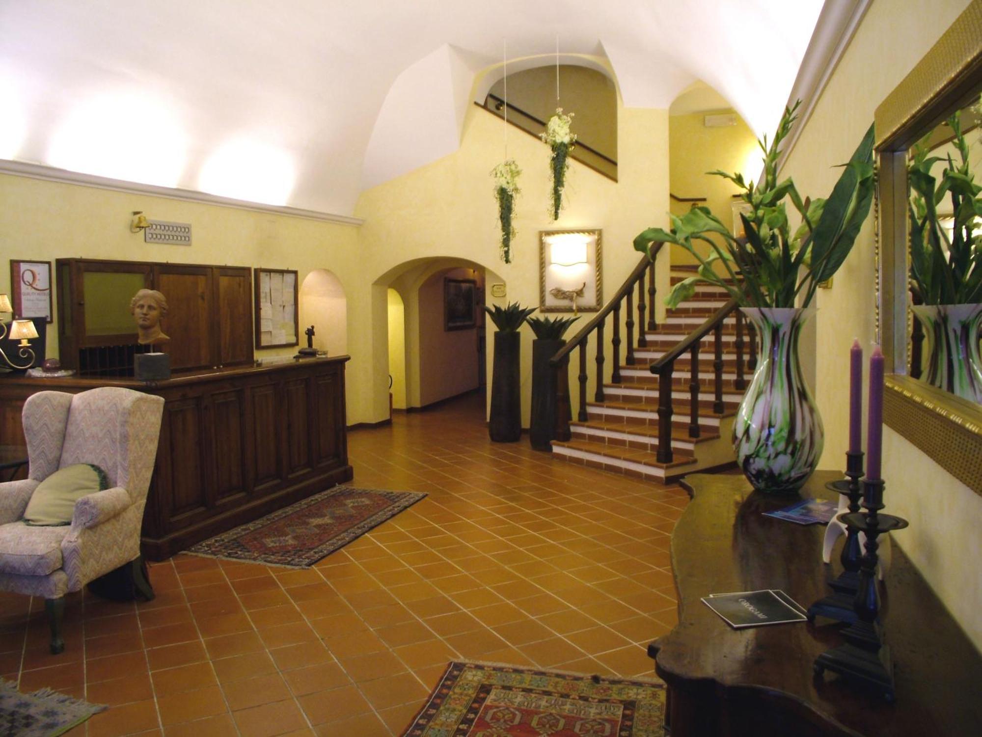 Hotel Filippeschi Орвието Екстериор снимка