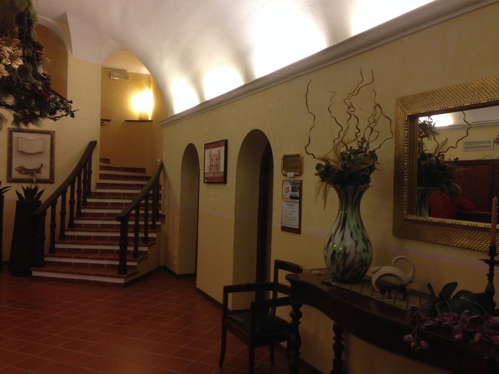 Hotel Filippeschi Орвието Екстериор снимка